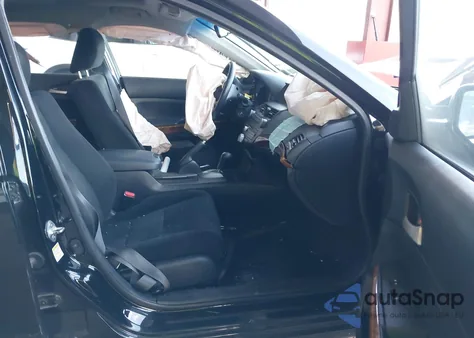 2011 Honda Accord 2.4 Ex from USA, damaged, VIN 1HGCP2F7XBA154903